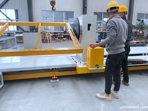 焊接变位机翻转机构的作用 焊接变位机图片展示