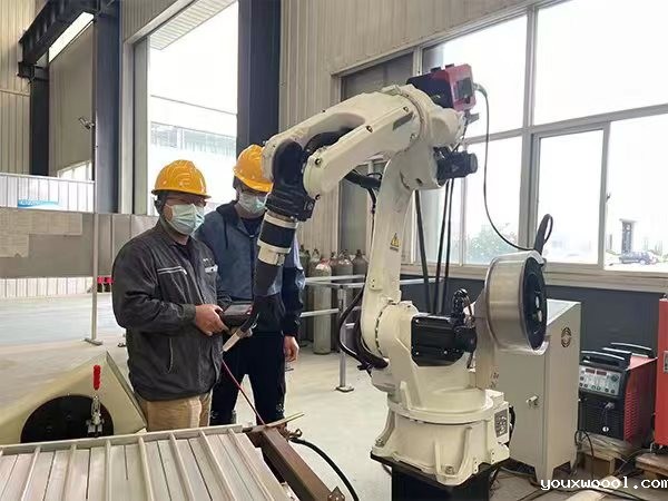 如何选择自动焊接设备？